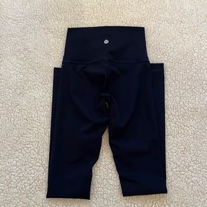 Lululemon Wunder Under Navy leggings